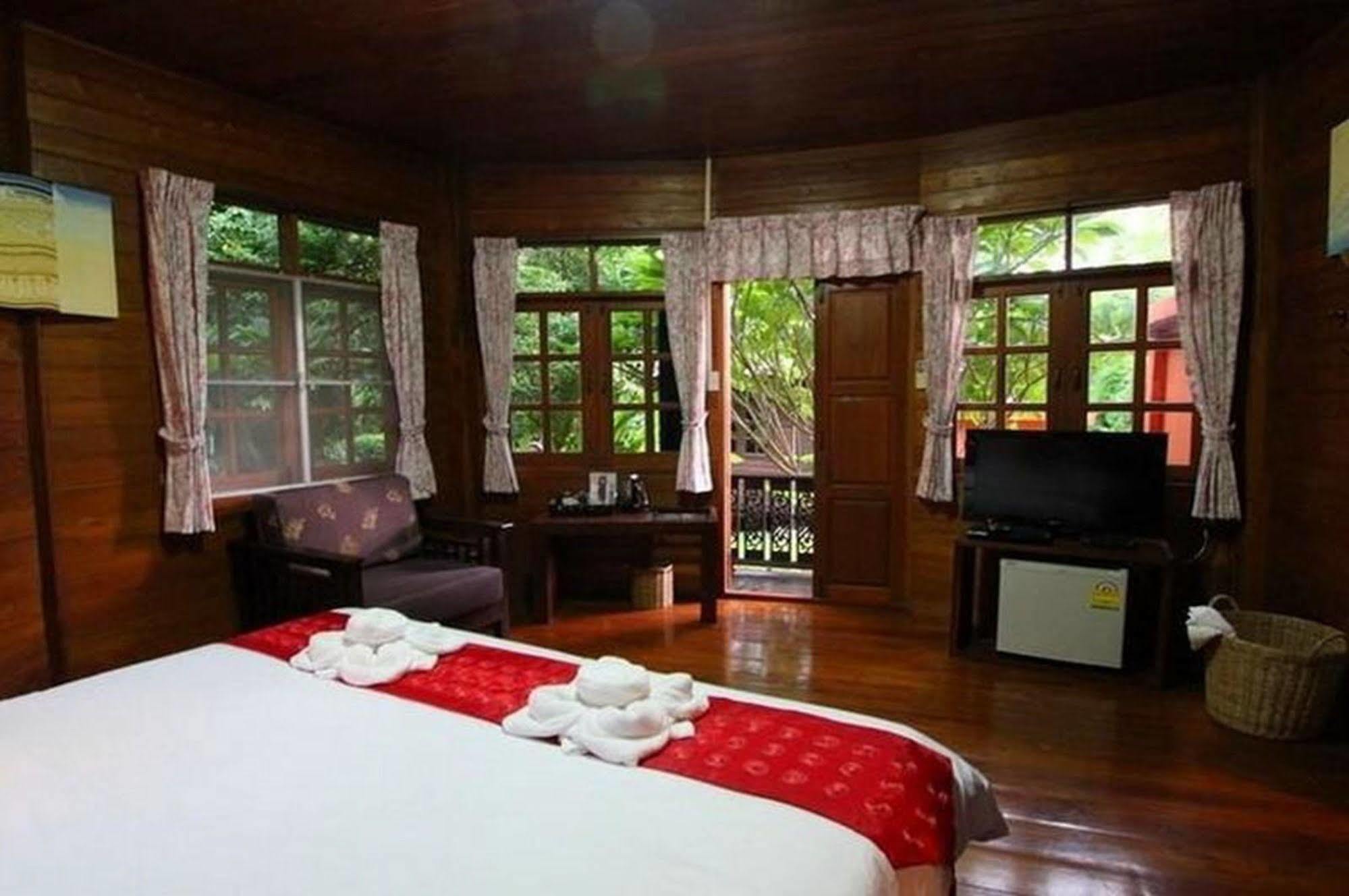 Aurora Resort Kanchanaburi Exteriér fotografie